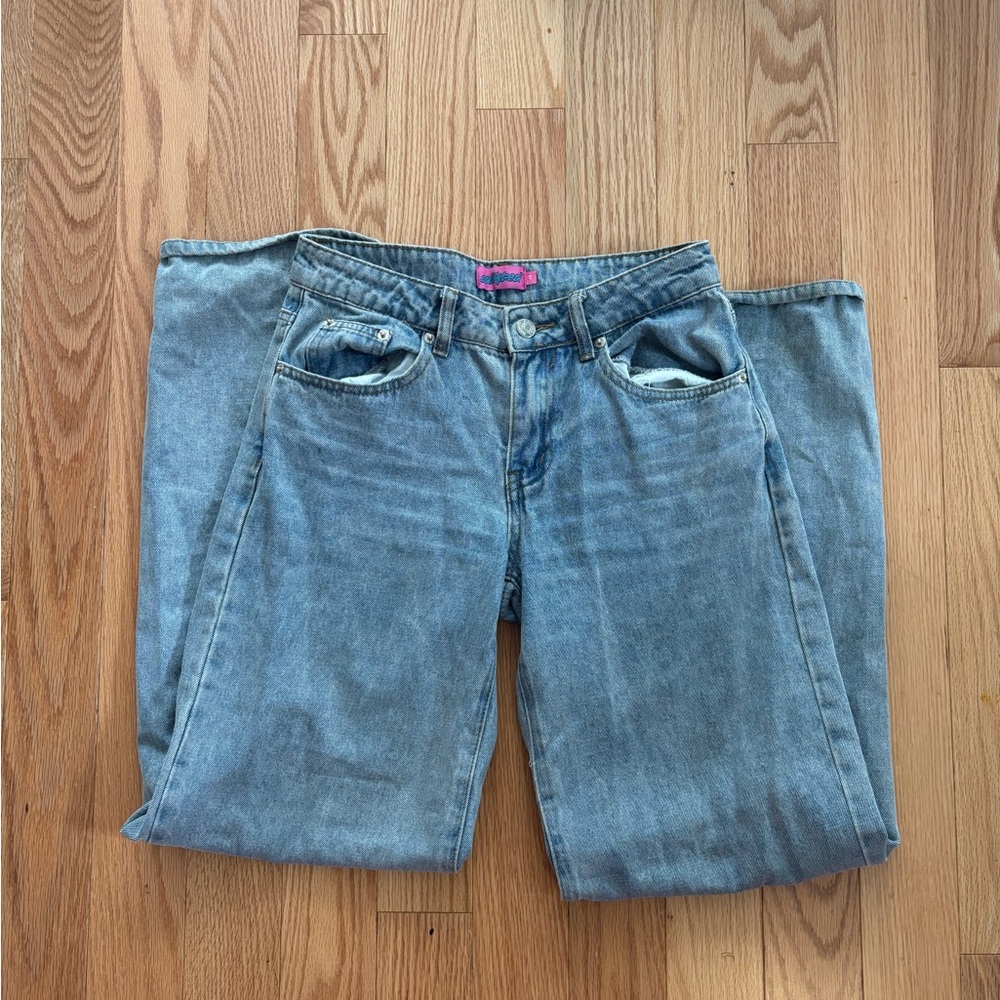 Edikted Light Wash Lower-Rise Wide-Legged Jeans